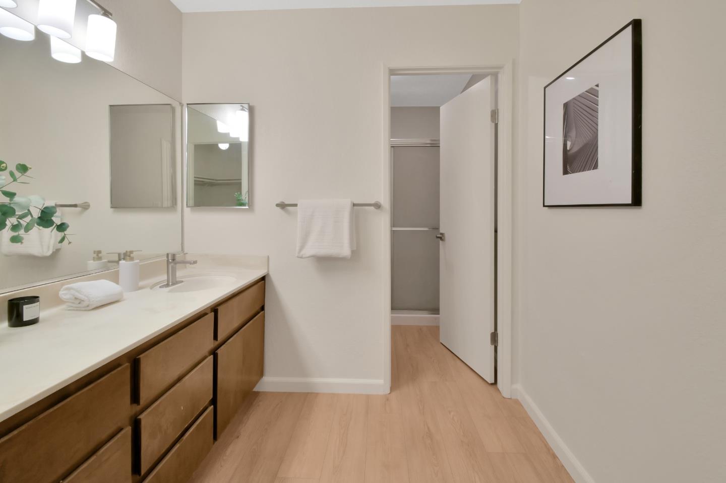 Detail Gallery Image 31 of 69 For 7392 Tulare Hill Dr, San Jose,  CA 95139 - 3 Beds | 2/1 Baths