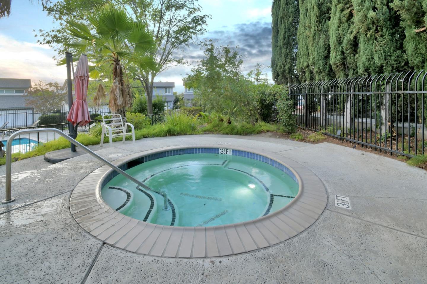 Detail Gallery Image 52 of 69 For 7392 Tulare Hill Dr, San Jose,  CA 95139 - 3 Beds | 2/1 Baths