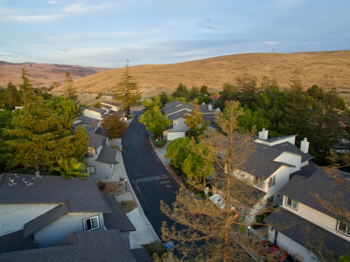 Detail Gallery Image 65 of 69 For 7392 Tulare Hill Dr, San Jose,  CA 95139 - 3 Beds | 2/1 Baths