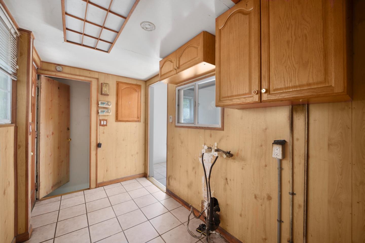 Detail Gallery Image 19 of 32 For 674 S 5th St, San Jose,  CA 95112 - 3 Beds | 3/1 Baths