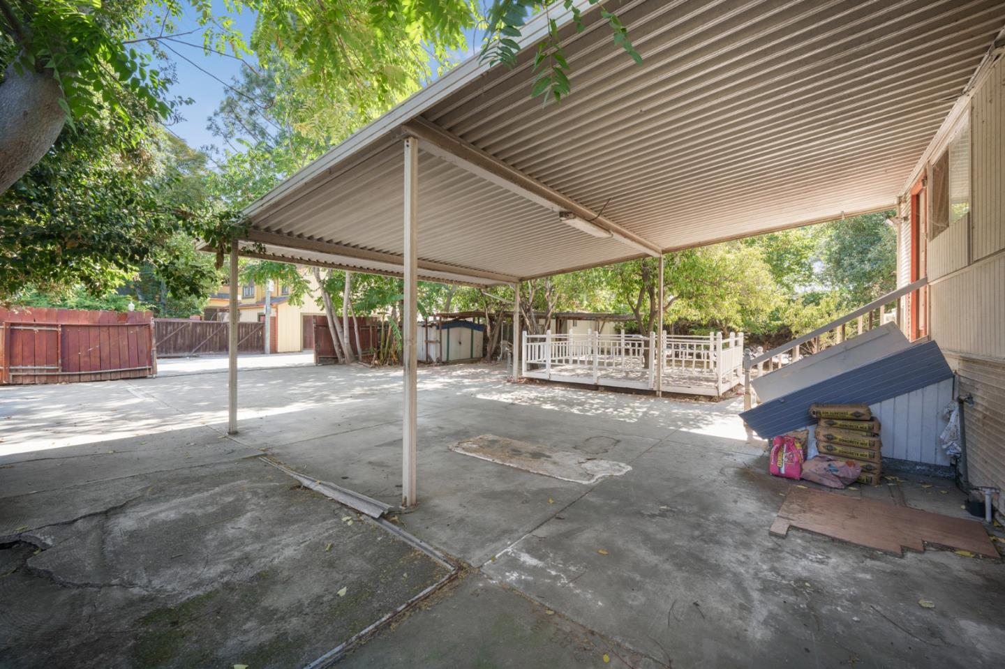 Detail Gallery Image 23 of 32 For 674 S 5th St, San Jose,  CA 95112 - 3 Beds | 3/1 Baths