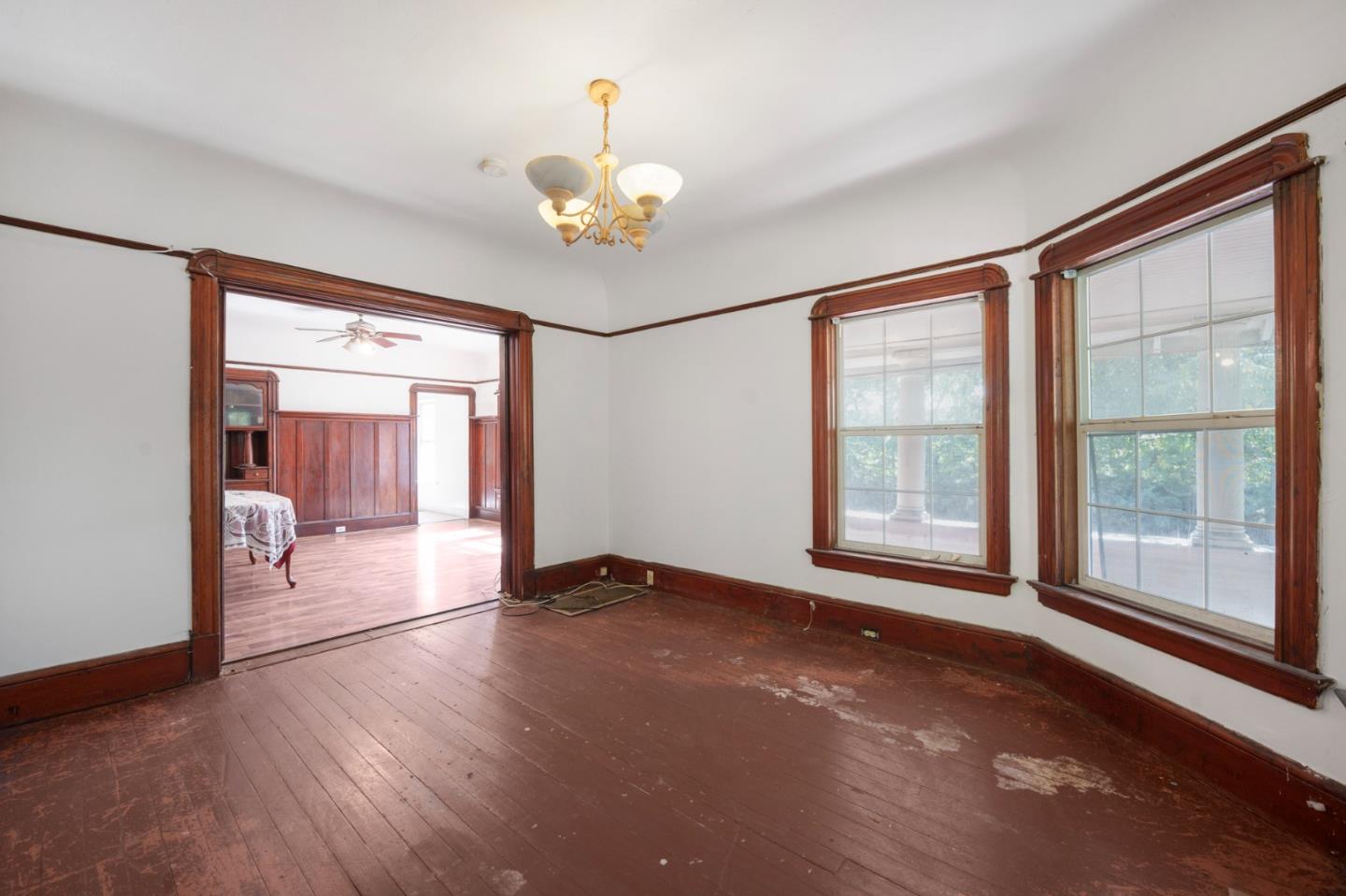 Detail Gallery Image 9 of 32 For 674 S 5th St, San Jose,  CA 95112 - 3 Beds | 3/1 Baths