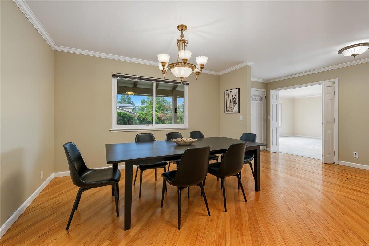 Detail Gallery Image 14 of 30 For 7025 Bret Harte Dr, San Jose,  CA 95120 - 4 Beds | 2 Baths