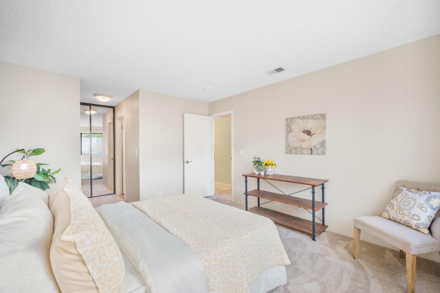 Detail Gallery Image 13 of 26 For 1204 La Terrace Cir, San Jose,  CA 95123 - 2 Beds | 1 Baths