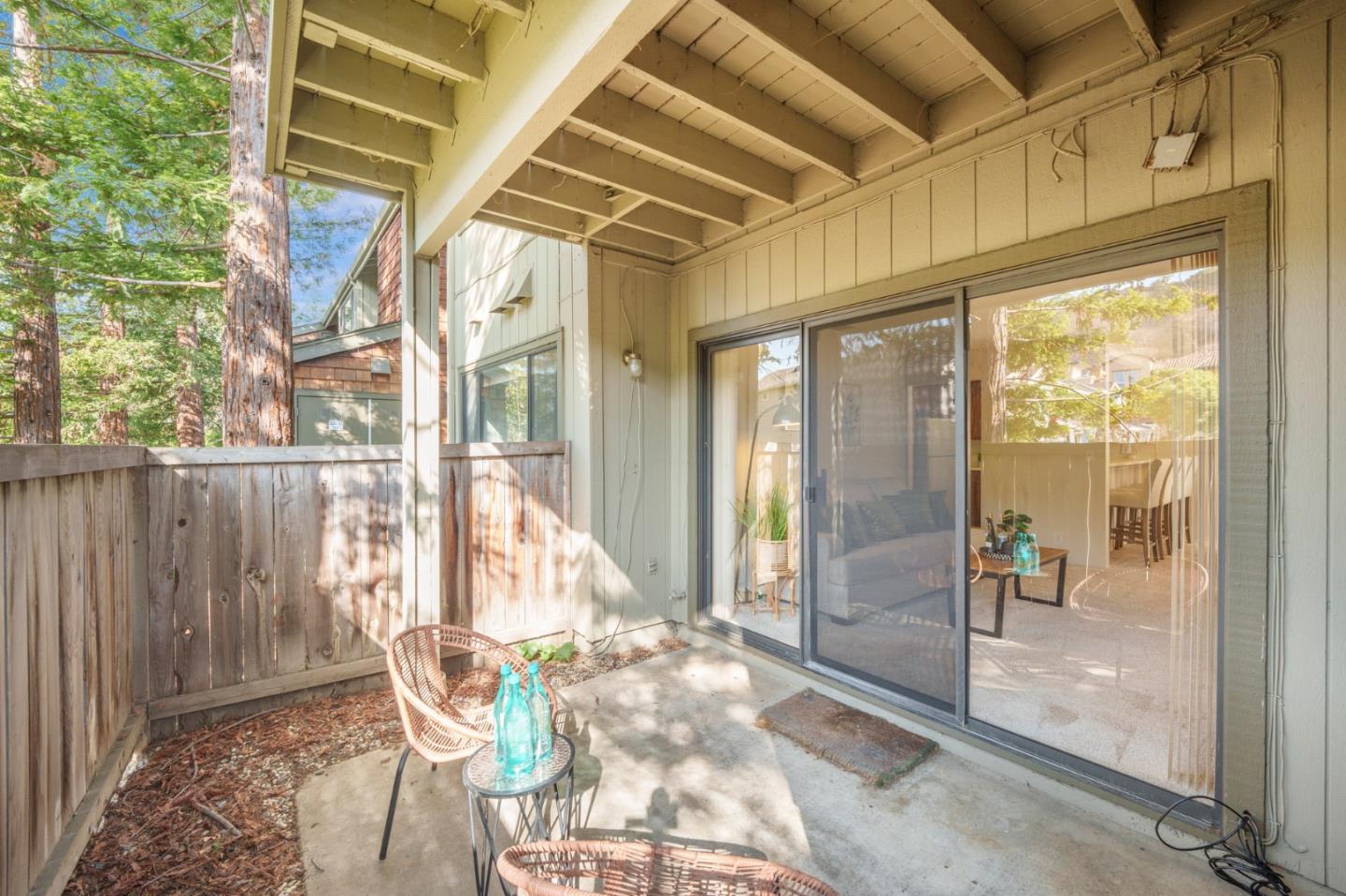 Detail Gallery Image 18 of 26 For 1204 La Terrace Cir, San Jose,  CA 95123 - 2 Beds | 1 Baths