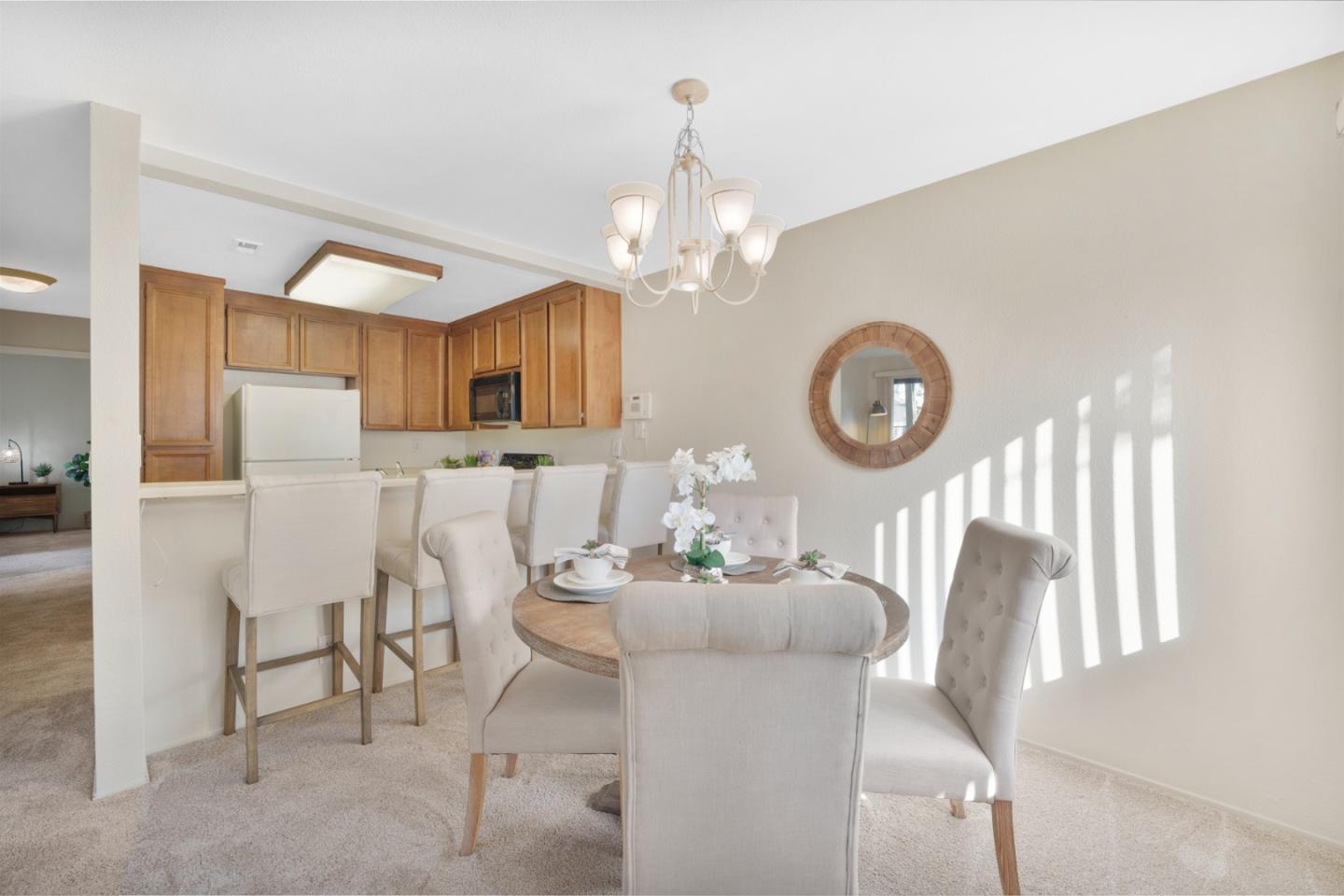 Detail Gallery Image 6 of 26 For 1204 La Terrace Cir, San Jose,  CA 95123 - 2 Beds | 1 Baths