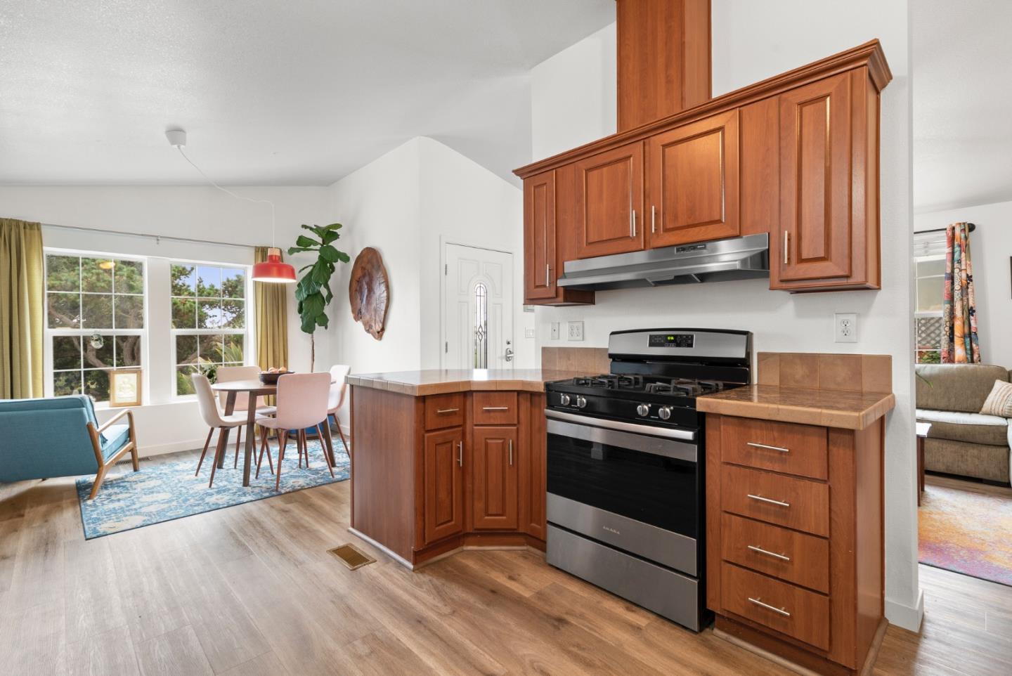 Detail Gallery Image 11 of 55 For 2395 Delaware Ave #88,  Santa Cruz,  CA 95060 - 3 Beds | 2 Baths