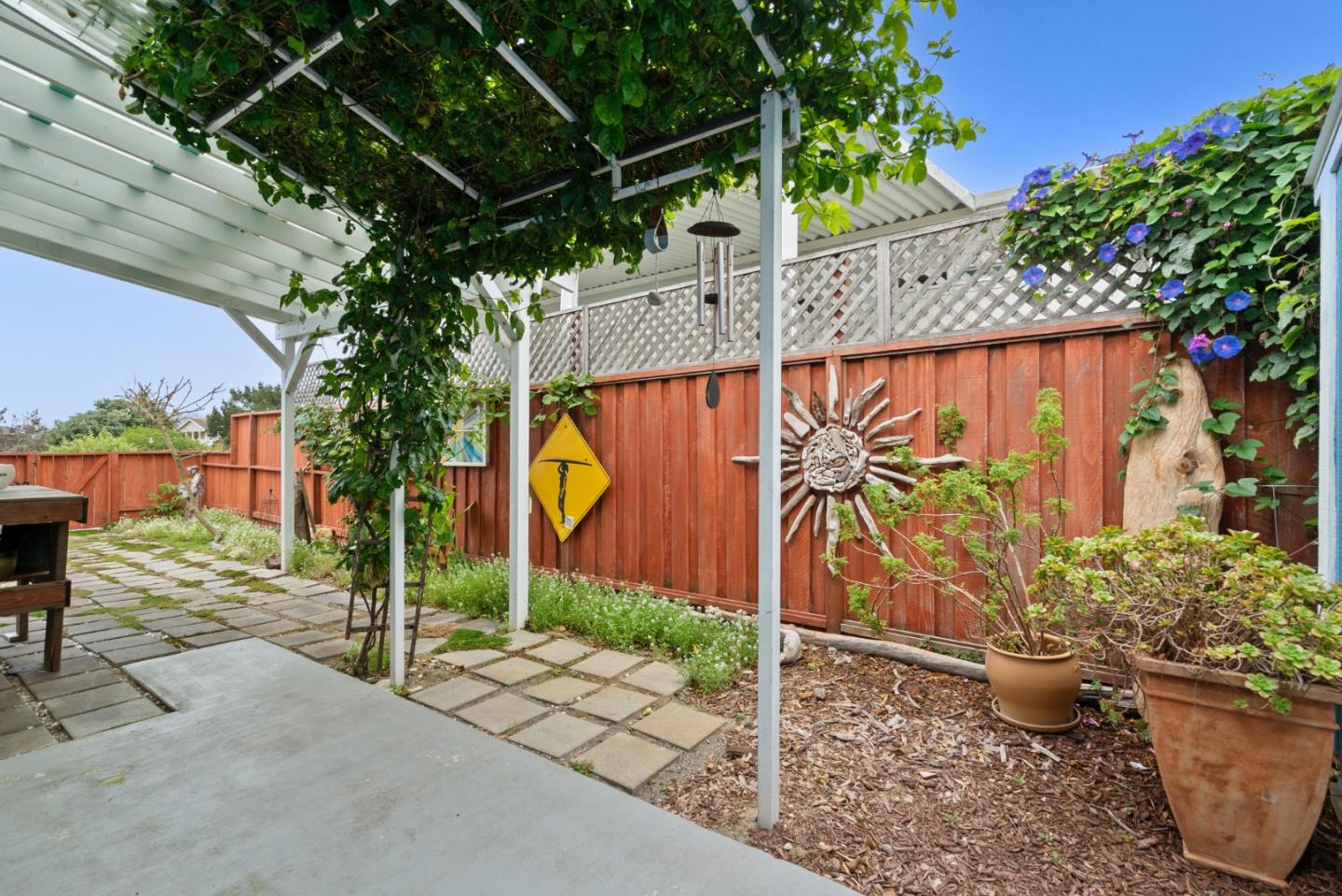 Detail Gallery Image 33 of 55 For 2395 Delaware Ave #88,  Santa Cruz,  CA 95060 - 3 Beds | 2 Baths