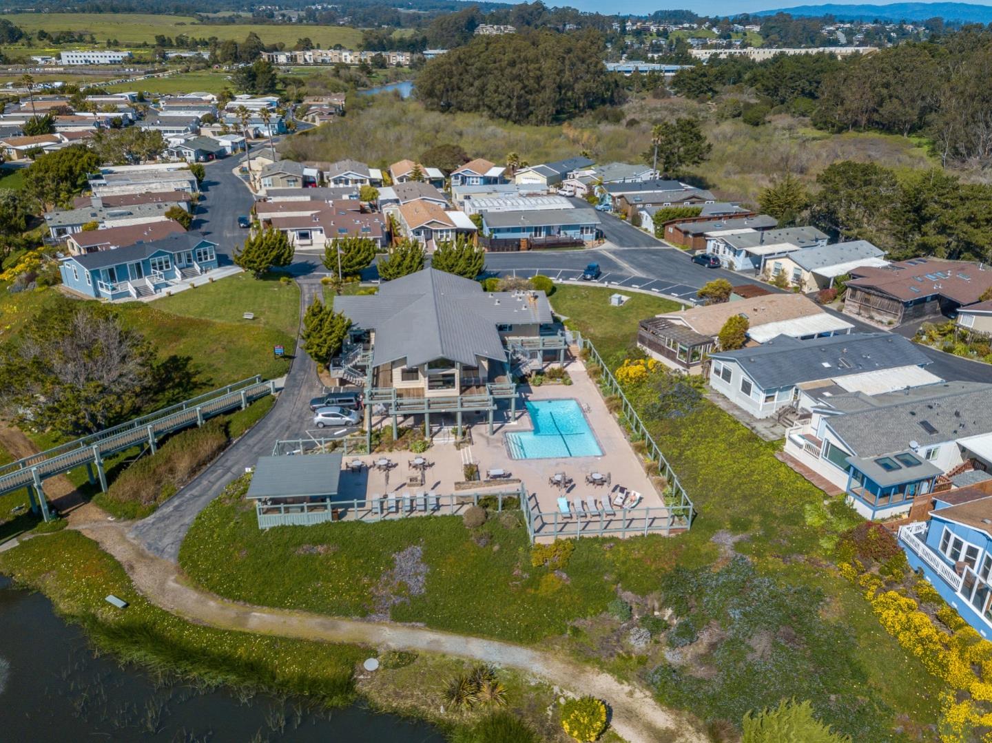 Detail Gallery Image 44 of 55 For 2395 Delaware Ave #88,  Santa Cruz,  CA 95060 - 3 Beds | 2 Baths