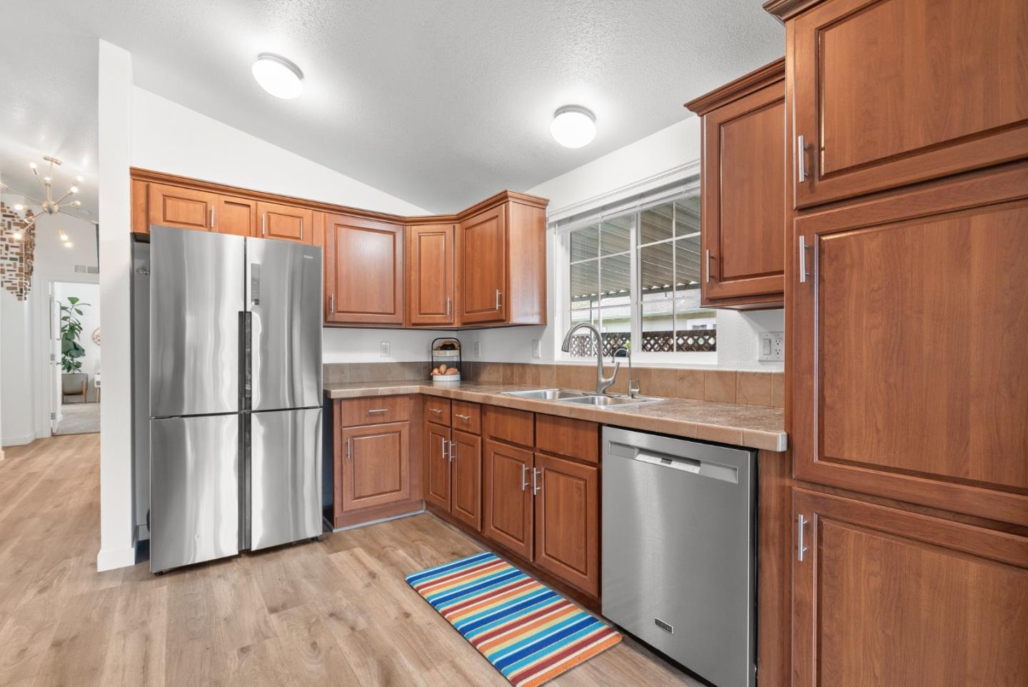 Detail Gallery Image 9 of 55 For 2395 Delaware Ave #88,  Santa Cruz,  CA 95060 - 3 Beds | 2 Baths