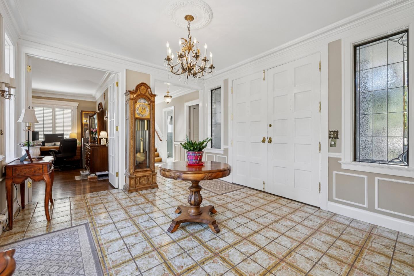 Detail Gallery Image 18 of 58 For 2301 Easton Dr, Burlingame,  CA 94010 - 3 Beds | 4 Baths