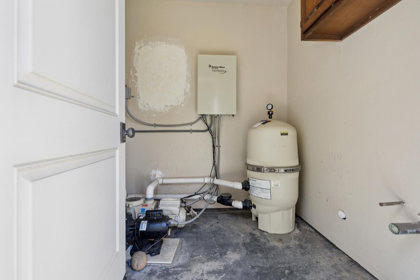 Detail Gallery Image 57 of 58 For 2301 Easton Dr, Burlingame,  CA 94010 - 3 Beds | 4 Baths