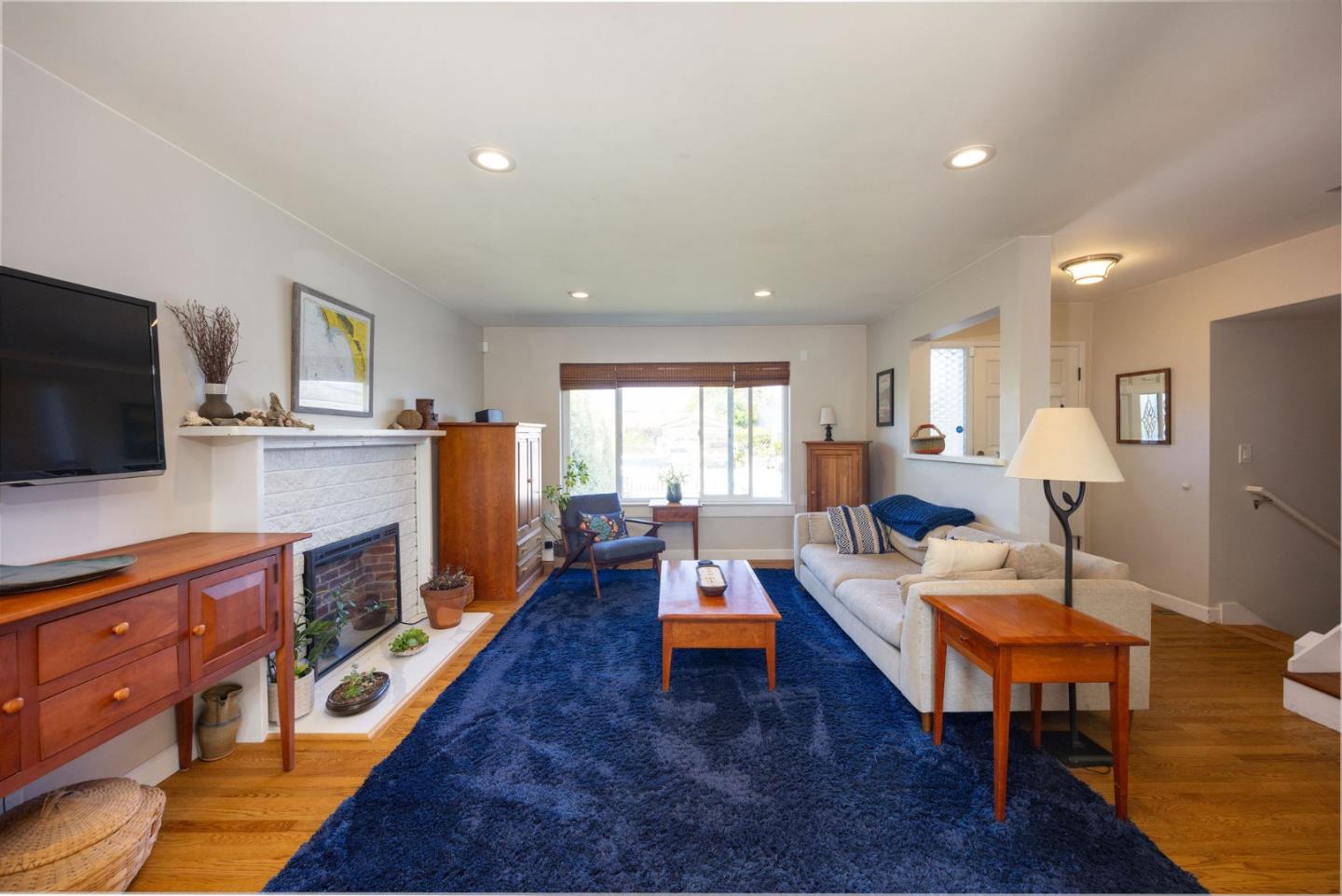 Detail Gallery Image 12 of 43 For 544 Grove St, Half Moon Bay,  CA 94019 - 4 Beds | 3 Baths