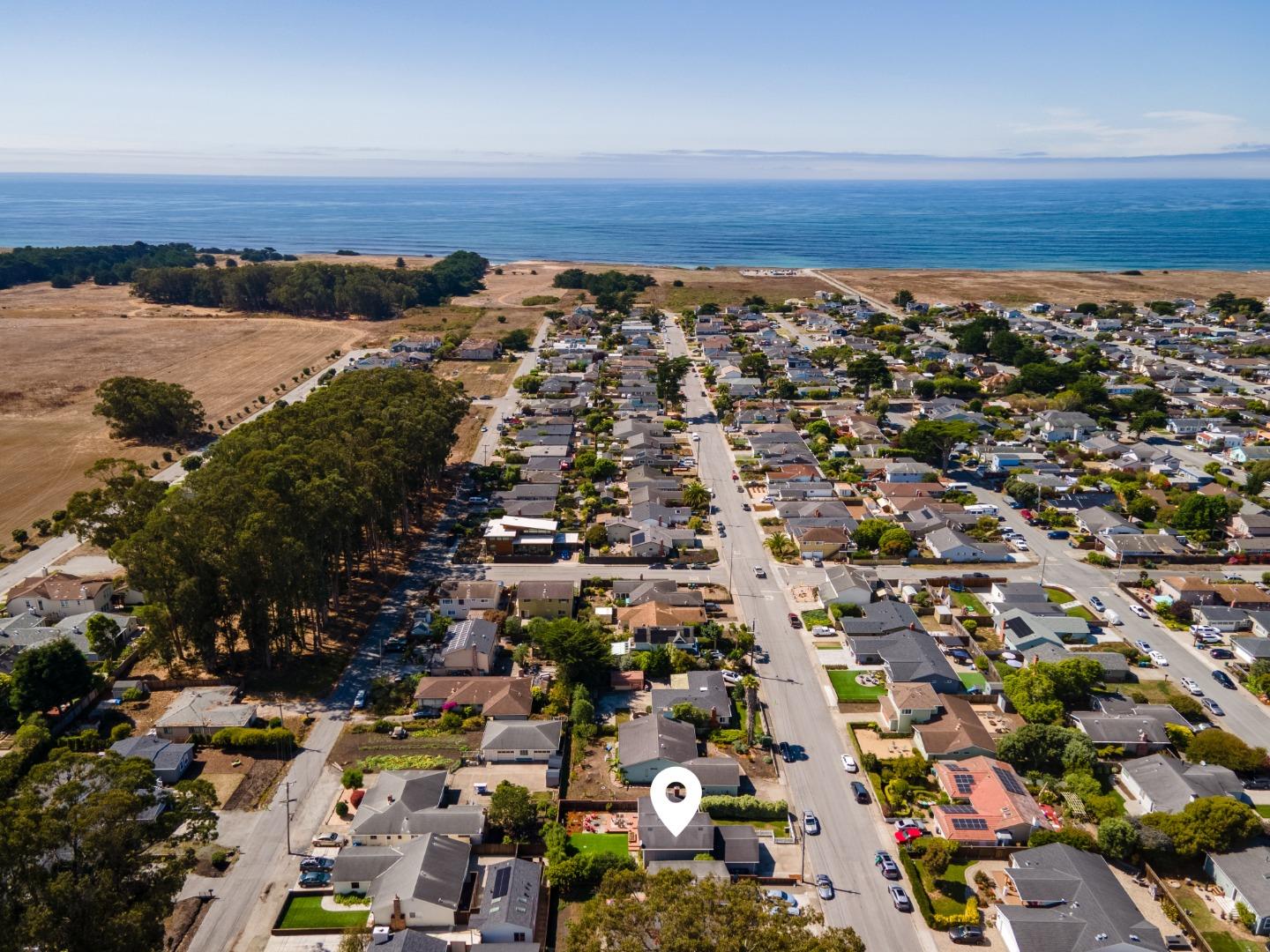 Detail Gallery Image 41 of 43 For 544 Grove St, Half Moon Bay,  CA 94019 - 4 Beds | 3 Baths