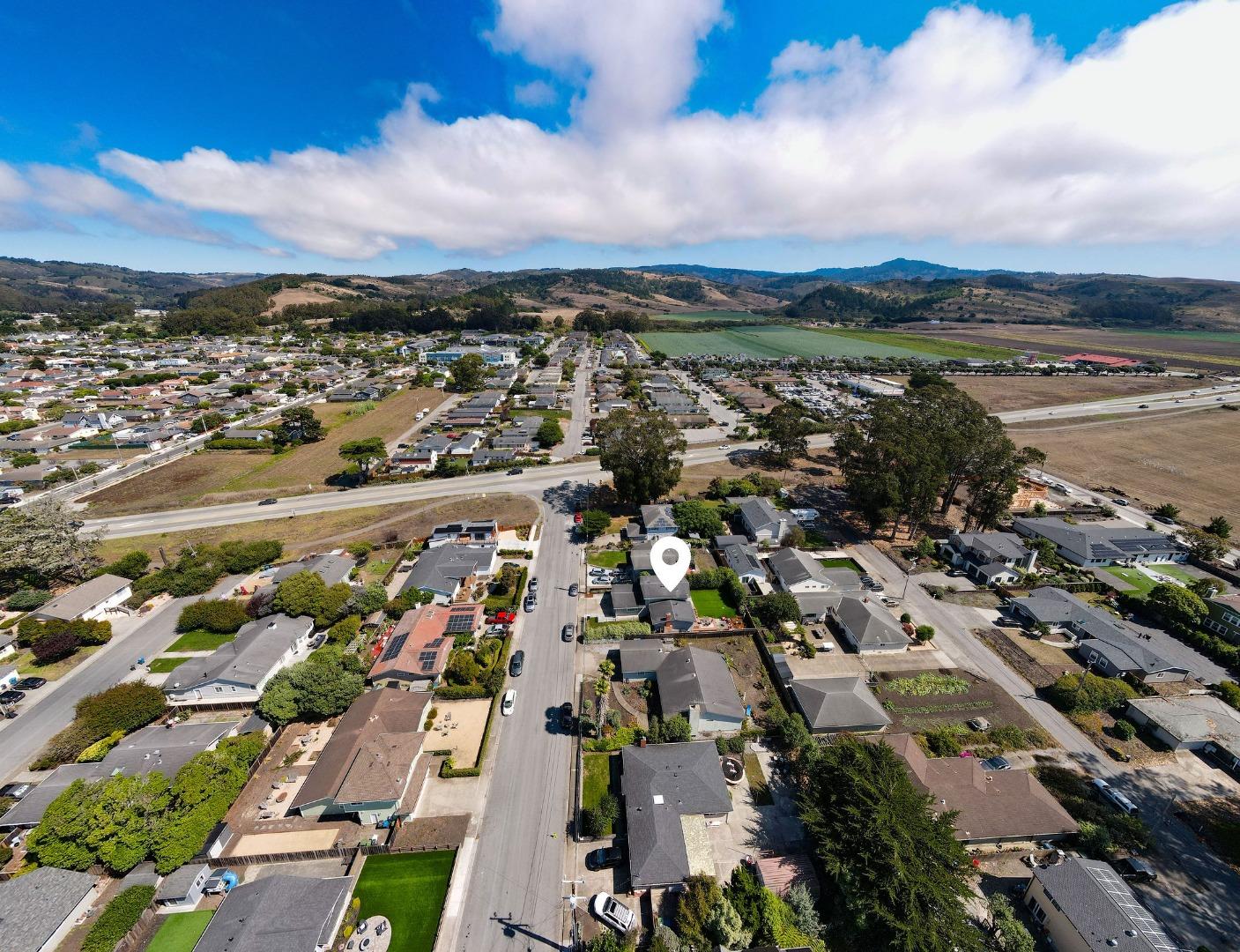 Detail Gallery Image 43 of 43 For 544 Grove St, Half Moon Bay,  CA 94019 - 4 Beds | 3 Baths