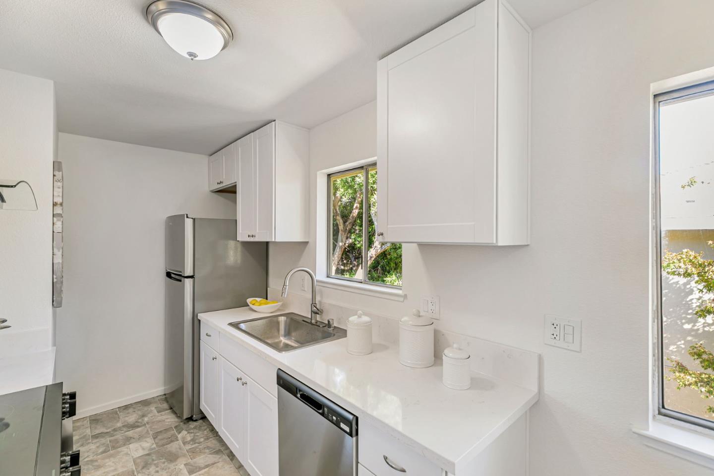 Detail Gallery Image 7 of 21 For 4787 Hatfield Wkwy #4,  San Jose,  CA 95124 - 2 Beds | 1 Baths