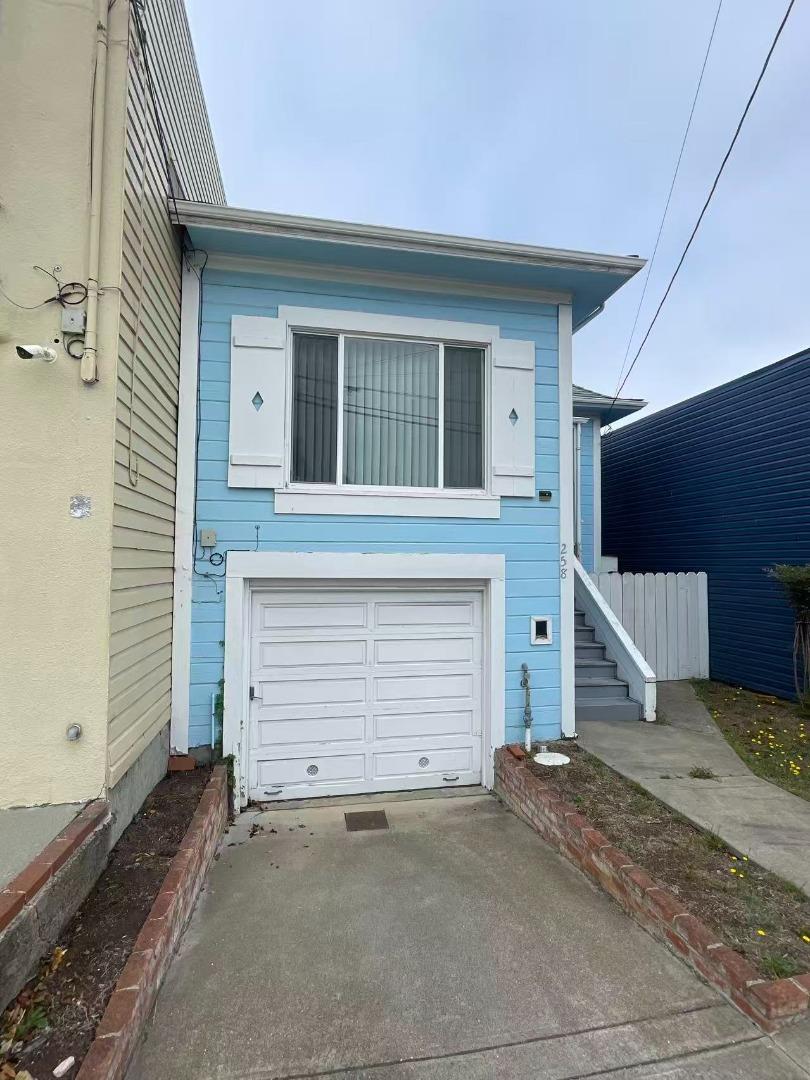 Front Image Thumbnail for ML82022324