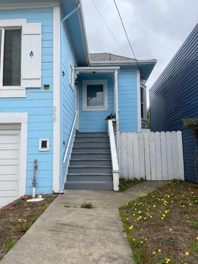 Detail Gallery Image 2 of 20 For 258 Flood Ave, San Francisco,  CA 94112 - 1 Beds | 1 Baths