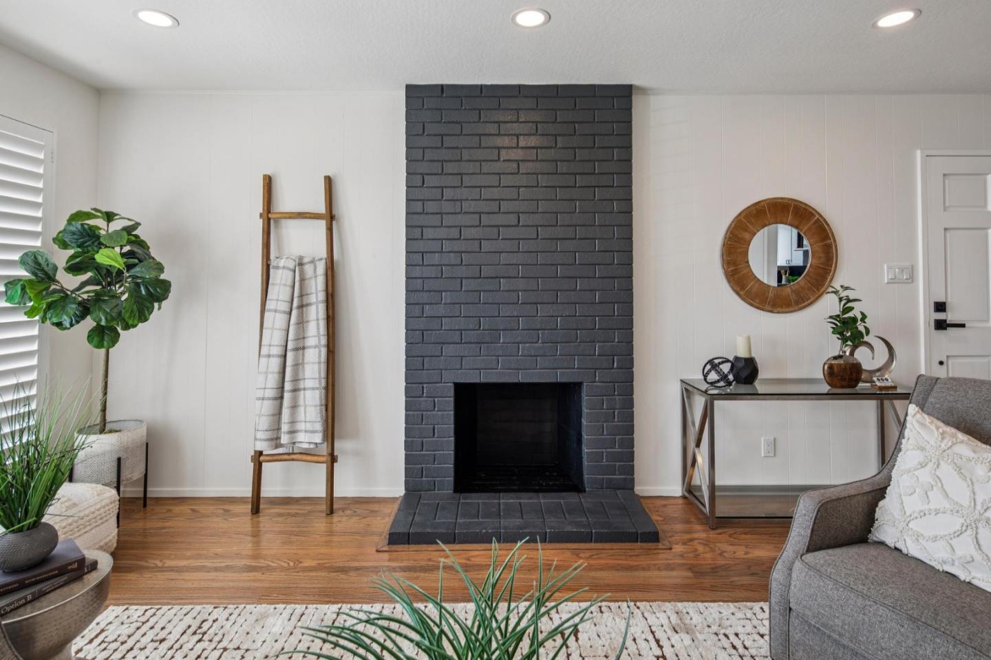 Detail Gallery Image 14 of 42 For 269 Beachview Ave, Pacifica,  CA 94044 - 3 Beds | 1 Baths