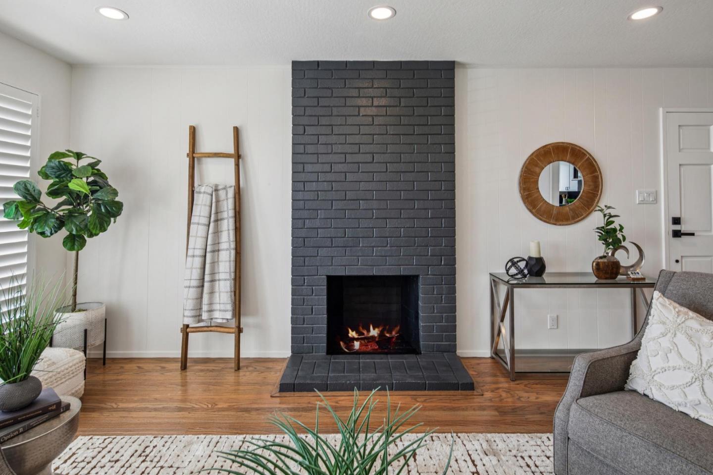 Detail Gallery Image 15 of 42 For 269 Beachview Ave, Pacifica,  CA 94044 - 3 Beds | 1 Baths