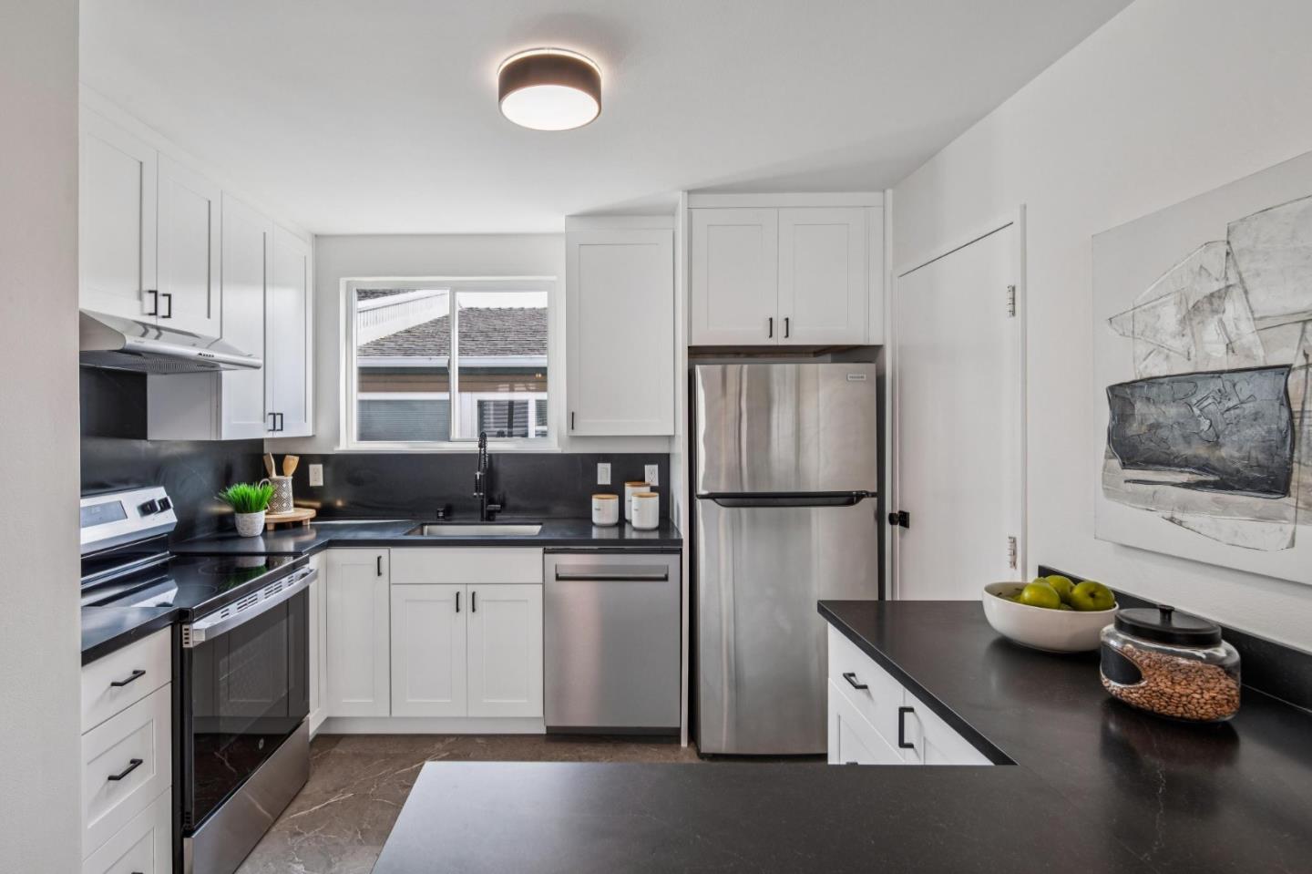 Detail Gallery Image 24 of 42 For 269 Beachview Ave, Pacifica,  CA 94044 - 3 Beds | 1 Baths