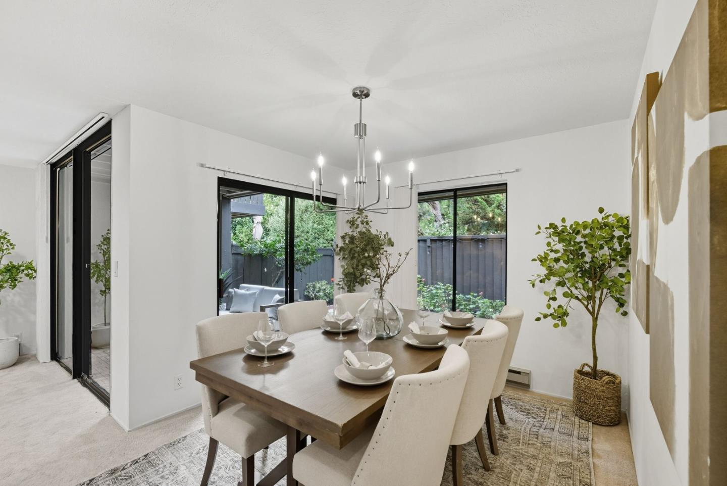 Detail Gallery Image 11 of 30 For 2000 Rock St #7,  Mountain View,  CA 94043 - 2 Beds | 1 Baths