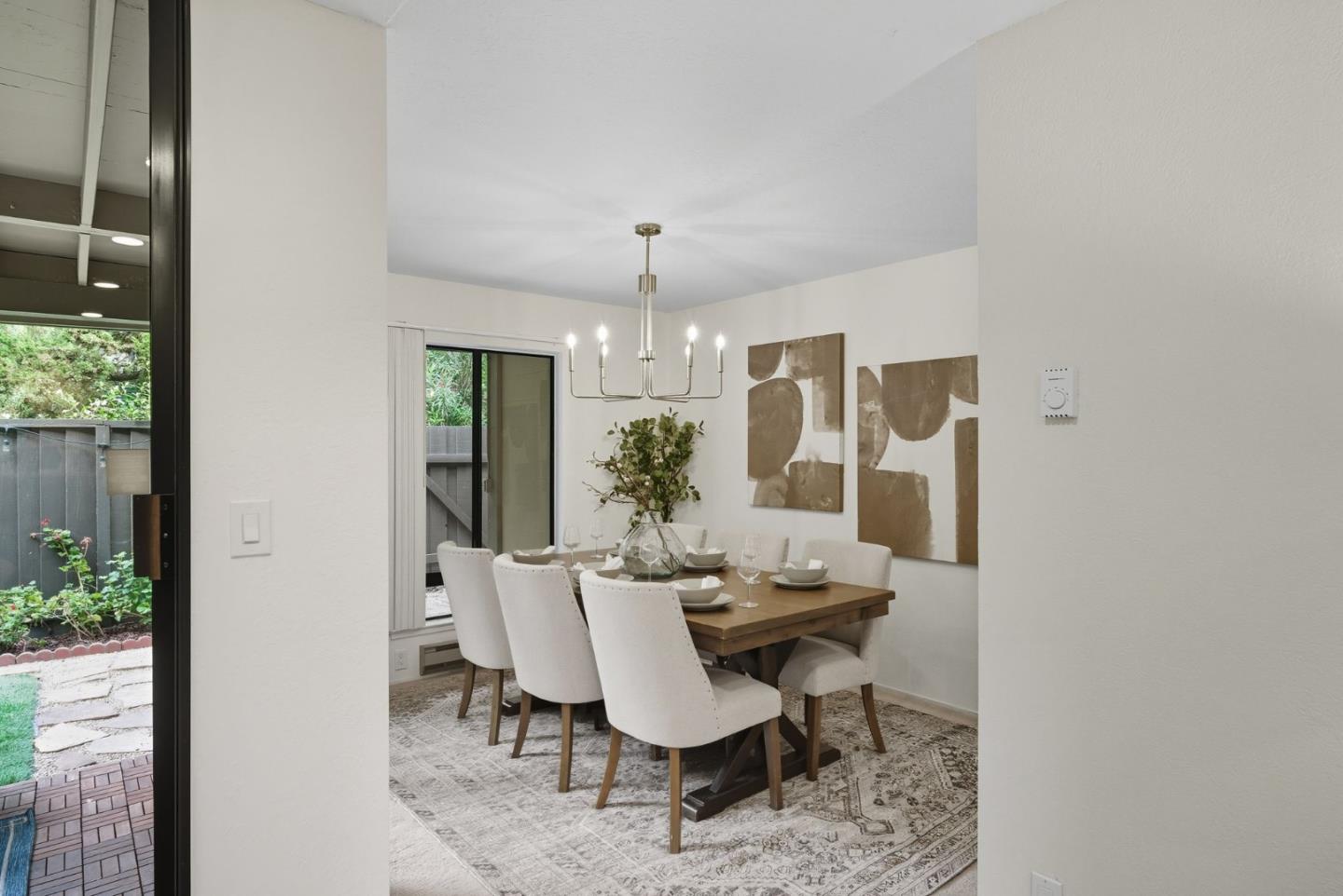 Detail Gallery Image 12 of 30 For 2000 Rock St #7,  Mountain View,  CA 94043 - 2 Beds | 1 Baths