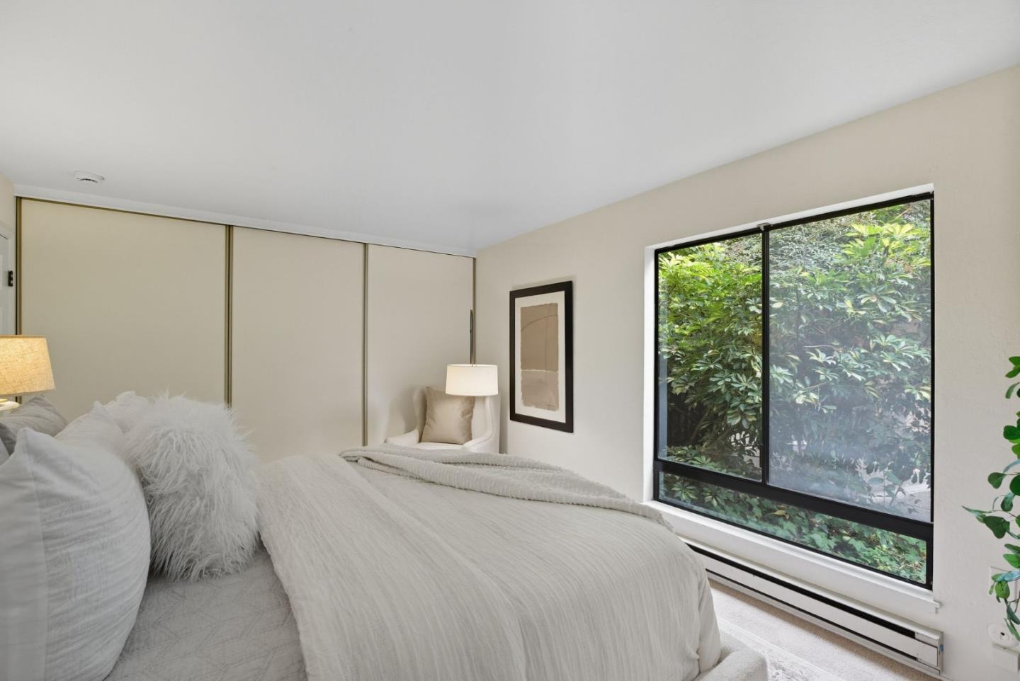 Detail Gallery Image 18 of 30 For 2000 Rock St #7,  Mountain View,  CA 94043 - 2 Beds | 1 Baths