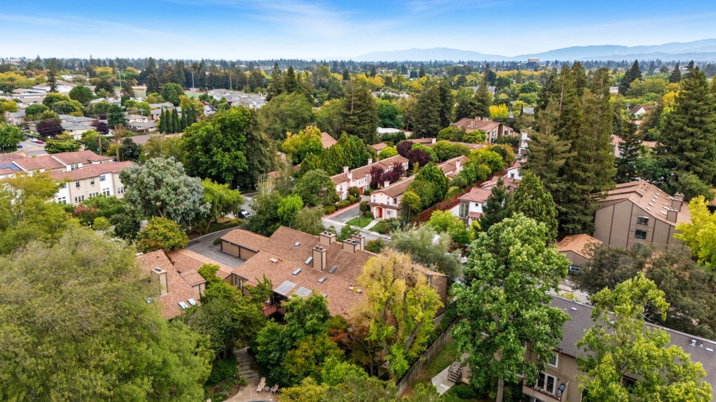 Detail Gallery Image 29 of 30 For 2000 Rock St #7,  Mountain View,  CA 94043 - 2 Beds | 1 Baths