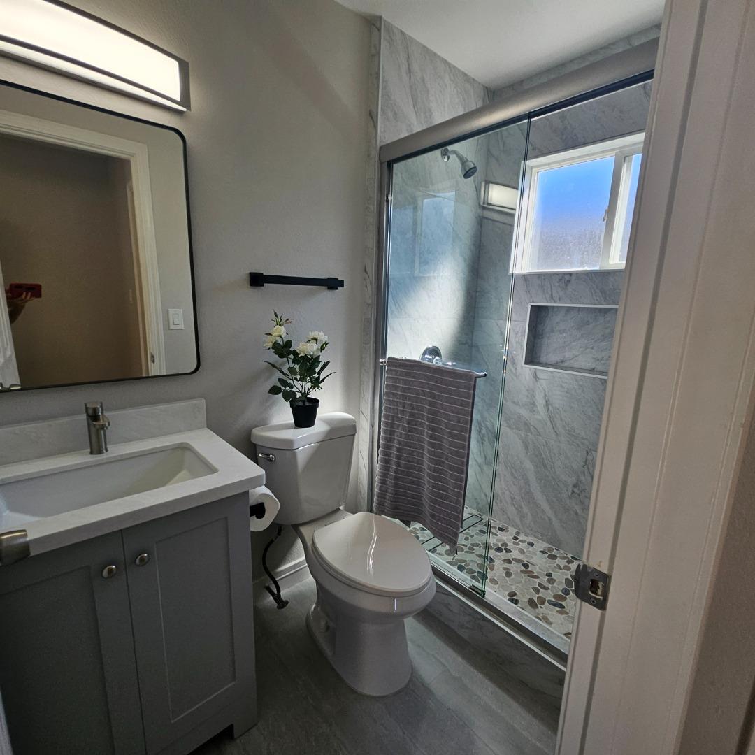 Detail Gallery Image 33 of 60 For 5117 Discovery Ave, San Jose,  CA 95111 - 4 Beds | 3 Baths