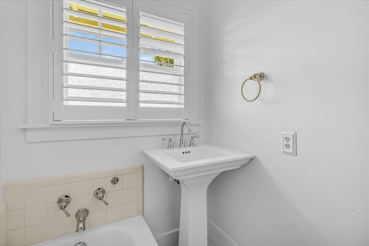 Detail Gallery Image 37 of 67 For 4125 Prunedale Ave, Gilroy,  CA 95020 - 4 Beds | 2 Baths