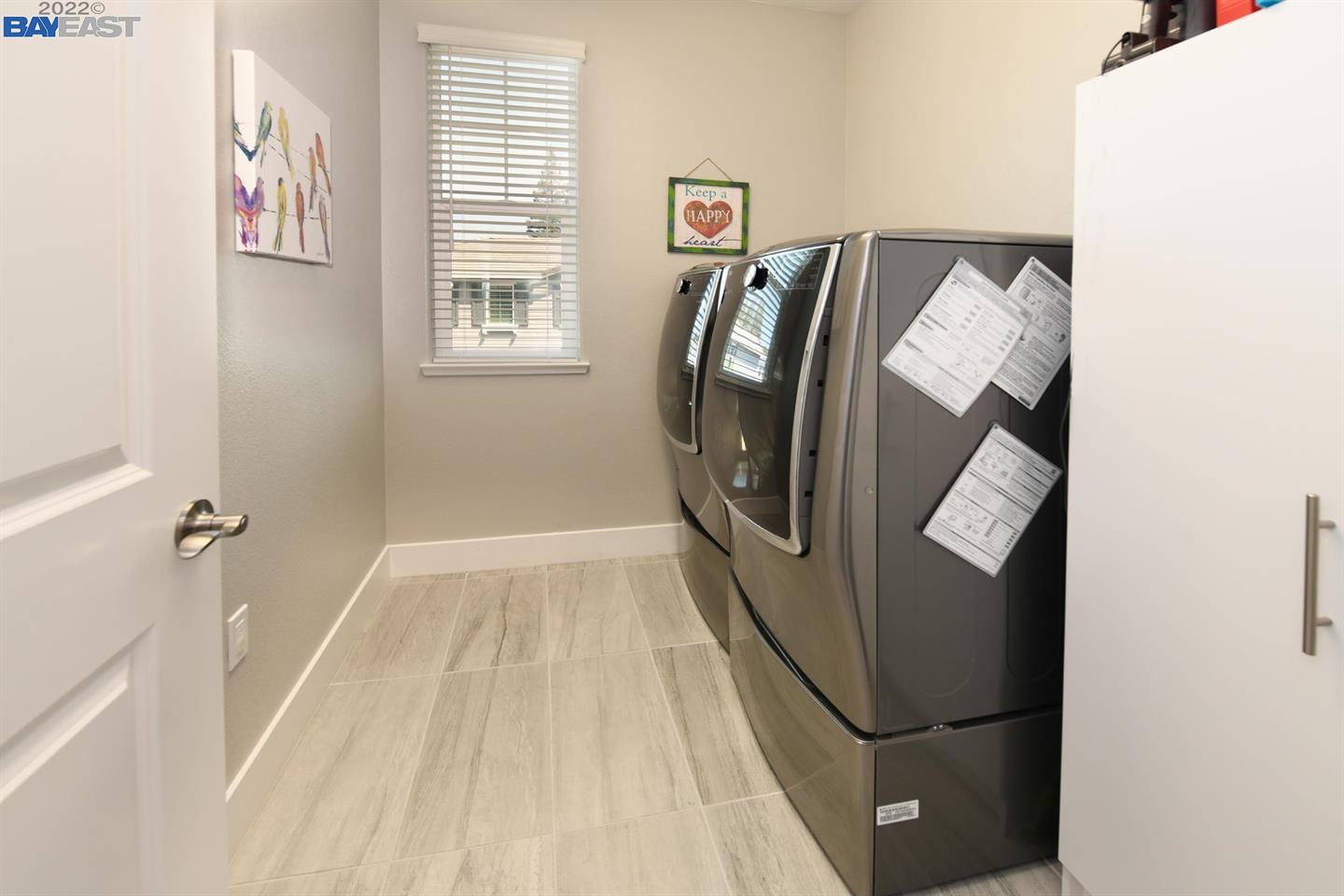 Detail Gallery Image 15 of 19 For 601 Chives Way, Walnut Creek,  CA 94595 - 4 Beds | 2/1 Baths