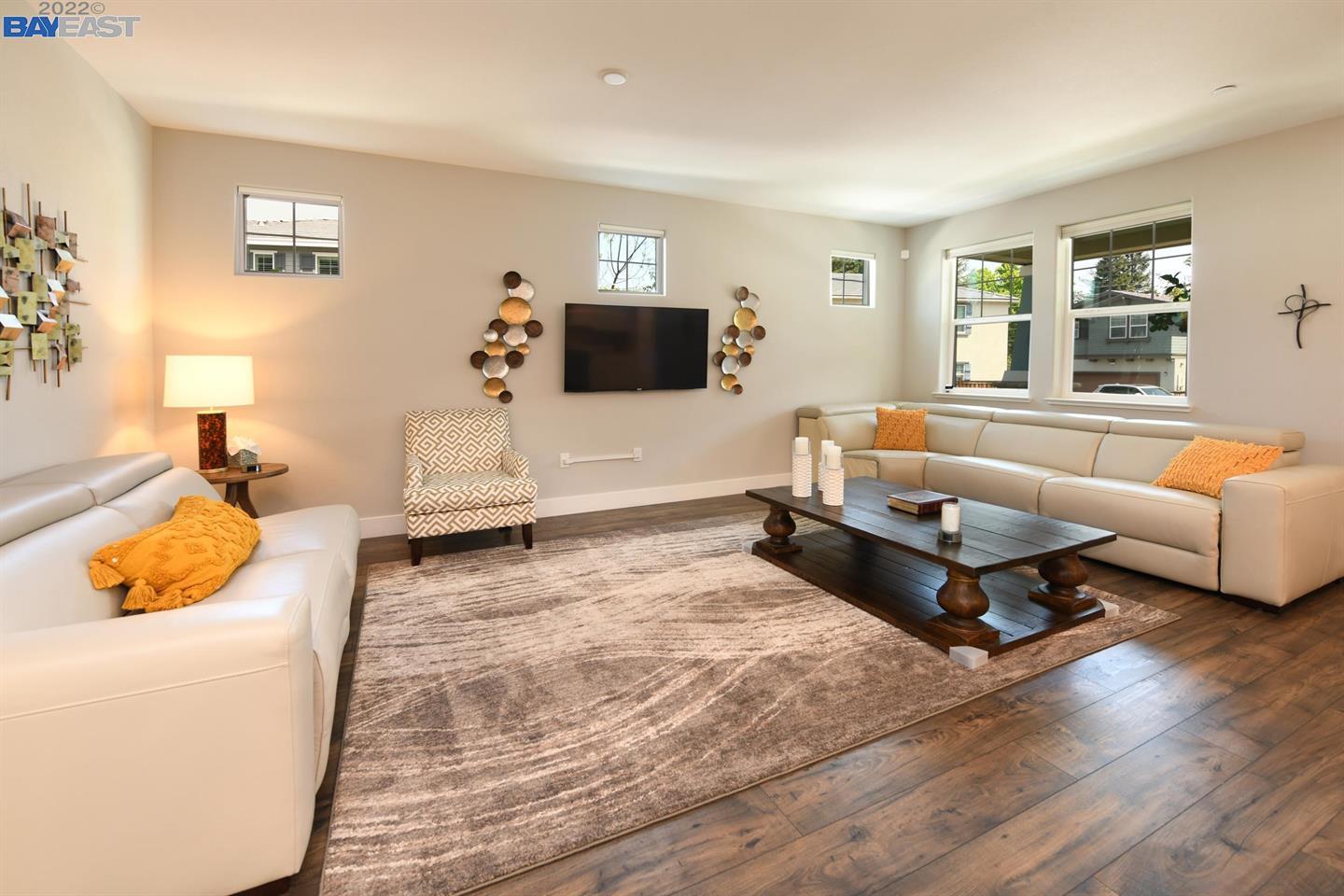 Detail Gallery Image 6 of 19 For 601 Chives Way, Walnut Creek,  CA 94595 - 4 Beds | 2/1 Baths