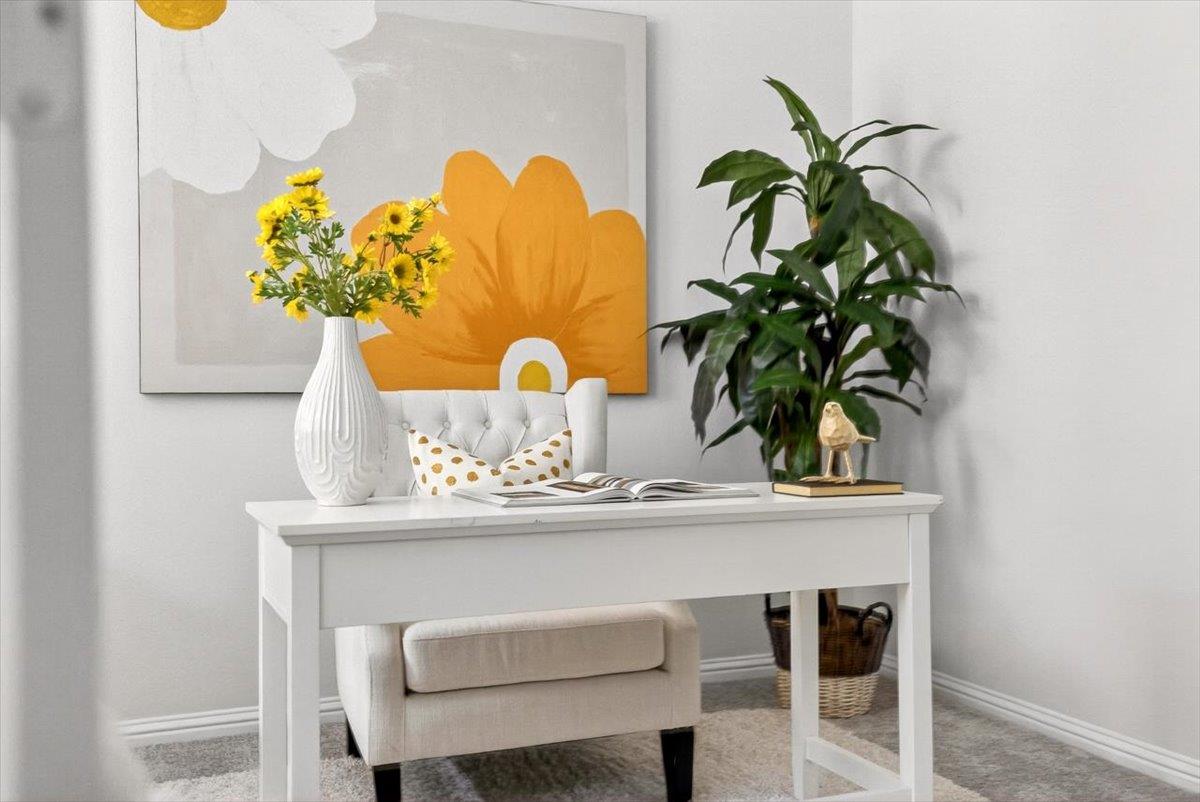 Detail Gallery Image 24 of 31 For 125 Orbit Way, Mountain View,  CA 94043 - 3 Beds | 2/1 Baths