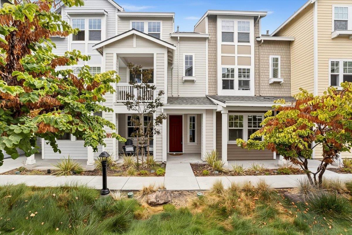 Detail Gallery Image 30 of 31 For 125 Orbit Way, Mountain View,  CA 94043 - 3 Beds | 2/1 Baths