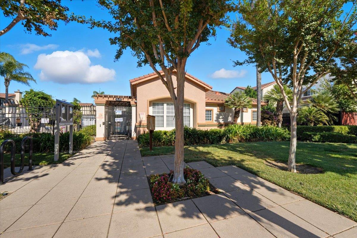 Detail Gallery Image 27 of 30 For 4676 Wilcox Ave, Santa Clara,  CA 95054 - 3 Beds | 2/1 Baths