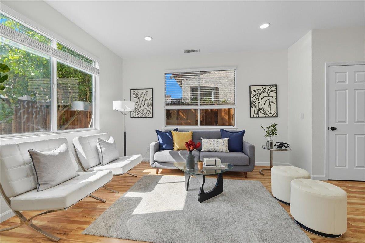 Detail Gallery Image 5 of 30 For 4676 Wilcox Ave, Santa Clara,  CA 95054 - 3 Beds | 2/1 Baths