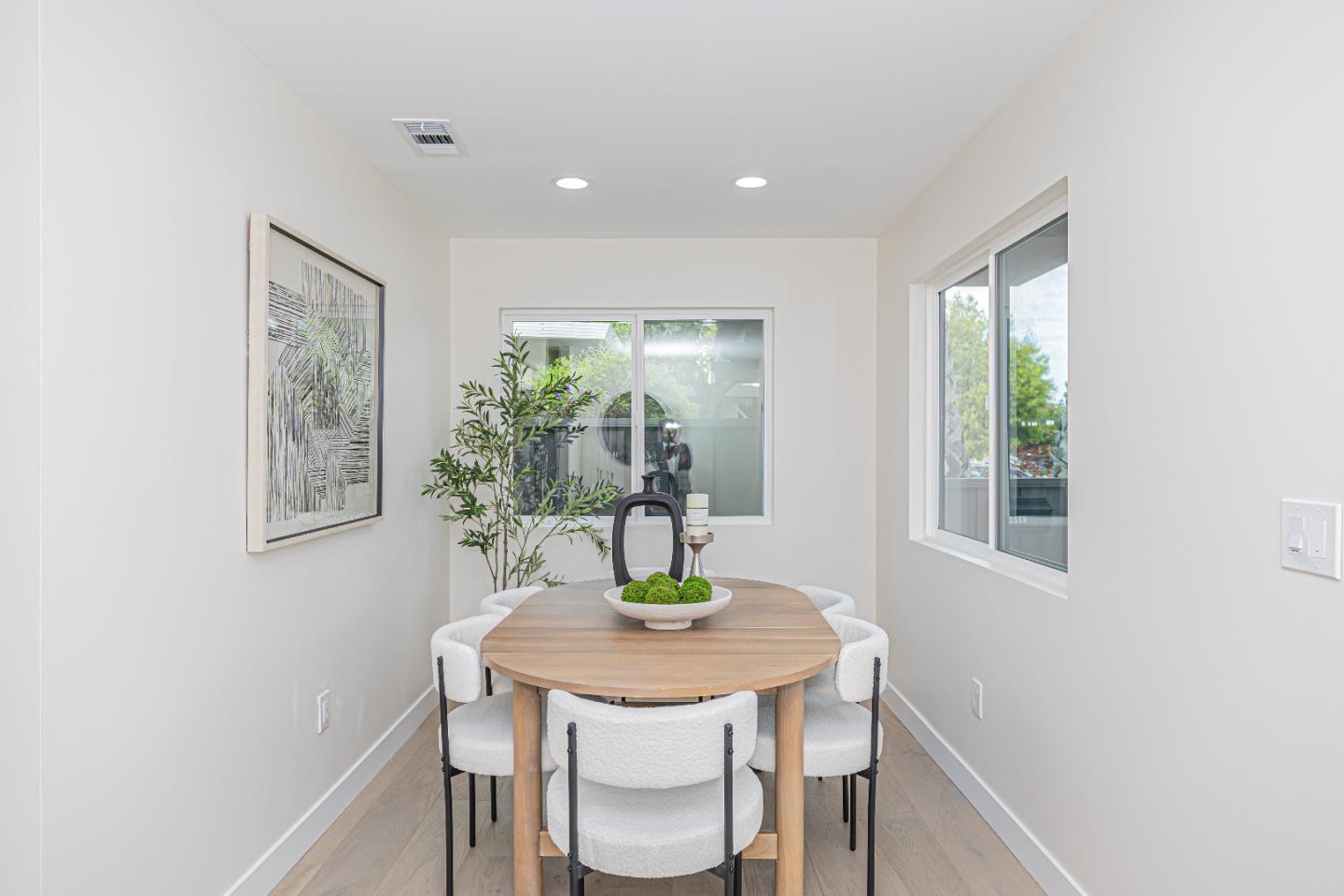 Detail Gallery Image 11 of 38 For 2516 Parkland Ct, Santa Clara,  CA 95051 - 4 Beds | 3 Baths