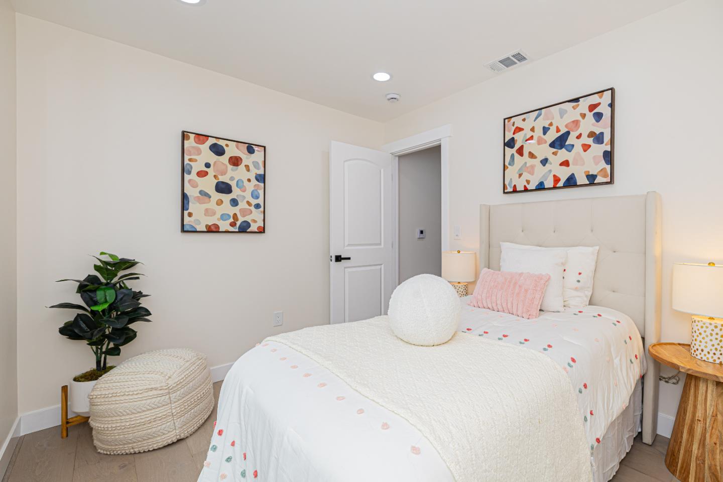 Detail Gallery Image 17 of 38 For 2516 Parkland Ct, Santa Clara,  CA 95051 - 4 Beds | 3 Baths