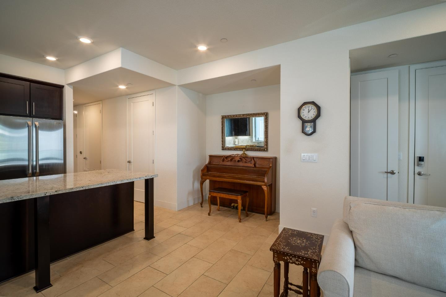 Detail Gallery Image 17 of 46 For 708 Eppleton Ln #204,  Foster City,  CA 94404 - 3 Beds | 2 Baths