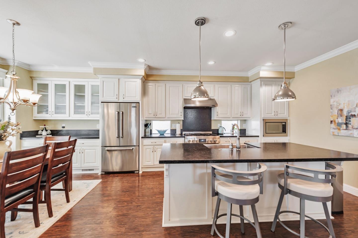 Detail Gallery Image 11 of 38 For 1085 Tasman Dr #514,  Sunnyvale,  CA 94089 - 3 Beds | 3 Baths