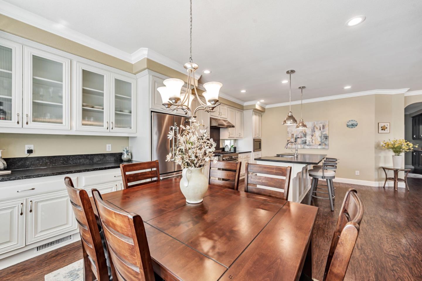 Detail Gallery Image 21 of 38 For 1085 Tasman Dr #514,  Sunnyvale,  CA 94089 - 3 Beds | 3 Baths