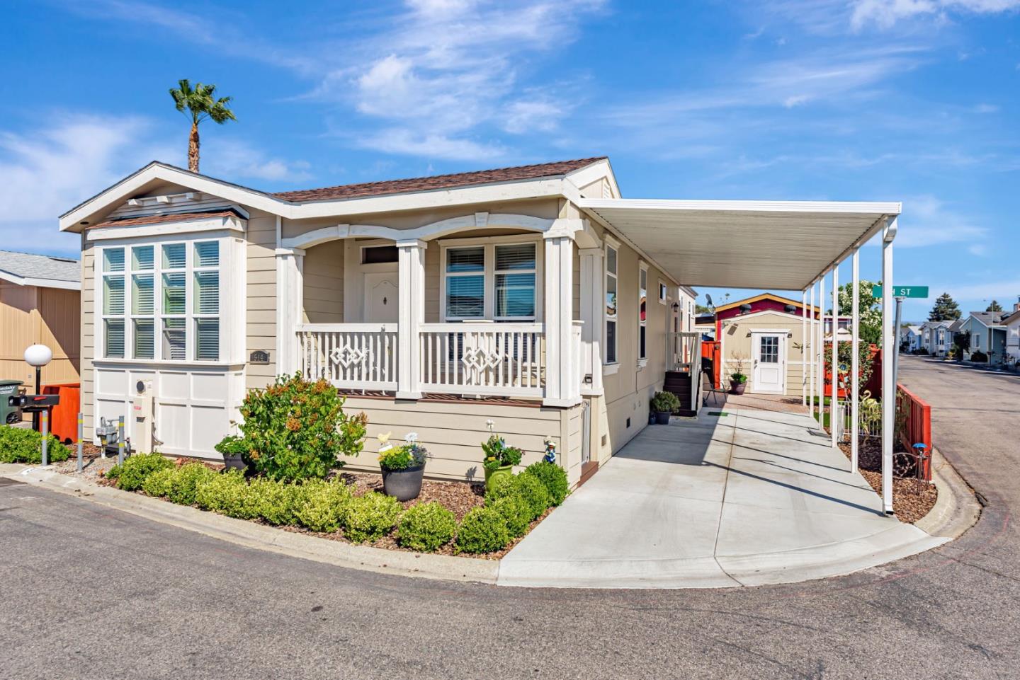 Detail Gallery Image 3 of 38 For 1085 Tasman Dr #514,  Sunnyvale,  CA 94089 - 3 Beds | 3 Baths