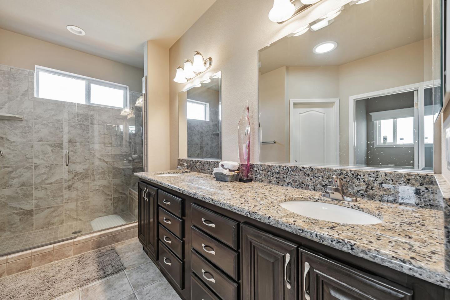 Detail Gallery Image 34 of 38 For 1085 Tasman Dr #514,  Sunnyvale,  CA 94089 - 3 Beds | 3 Baths