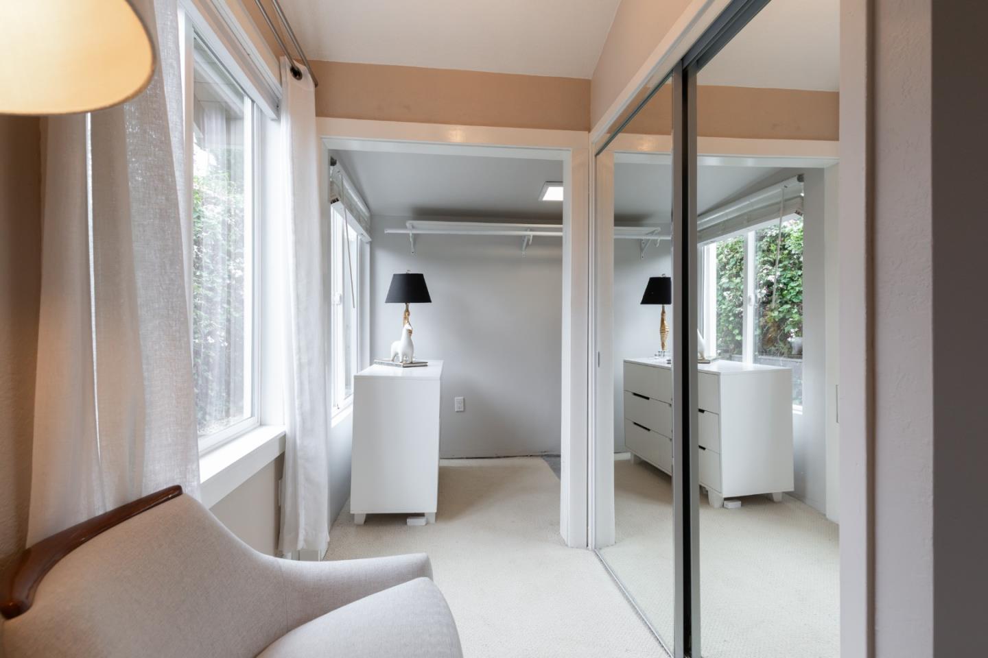 Detail Gallery Image 20 of 43 For 4106 Crest Rd, Pebble Beach,  CA 93953 - 3 Beds | 2/1 Baths