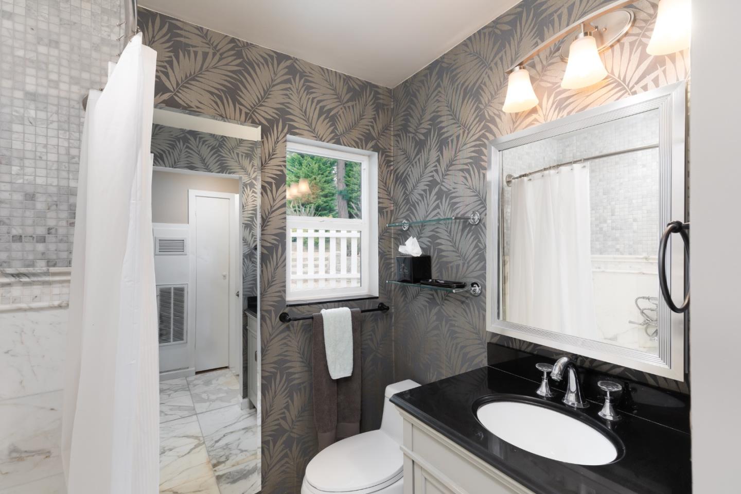 Detail Gallery Image 23 of 43 For 4106 Crest Rd, Pebble Beach,  CA 93953 - 3 Beds | 2/1 Baths