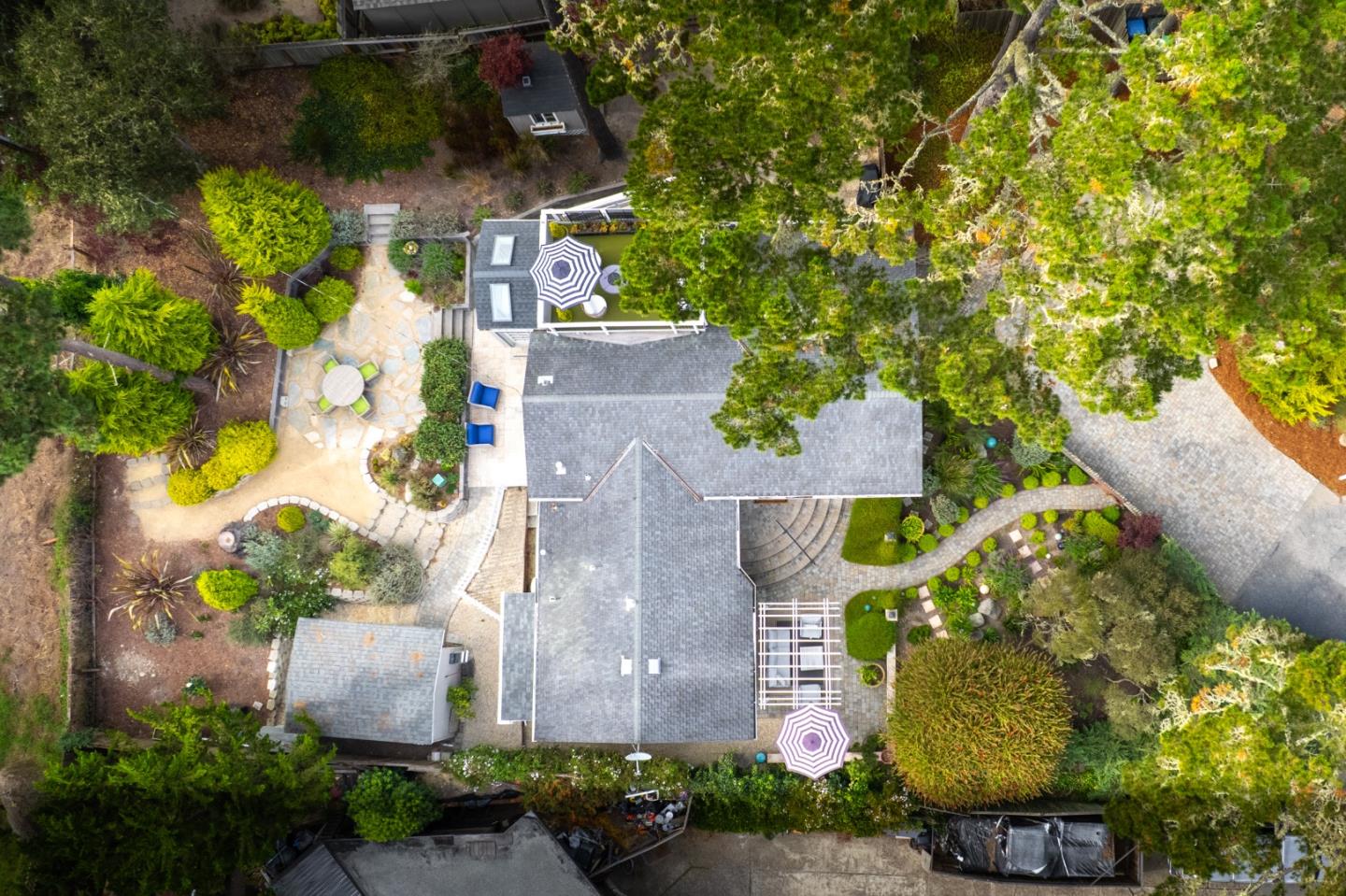 Detail Gallery Image 41 of 43 For 4106 Crest Rd, Pebble Beach,  CA 93953 - 3 Beds | 2/1 Baths