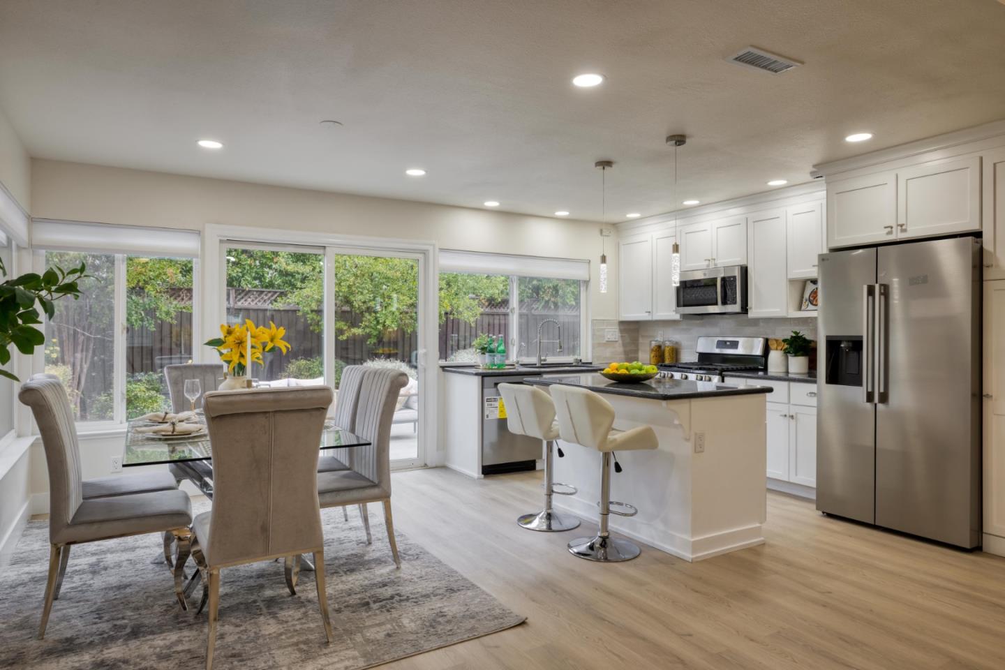 Detail Gallery Image 2 of 24 For 471 Tovar Dr, San Jose,  CA 95123 - 4 Beds | 2 Baths