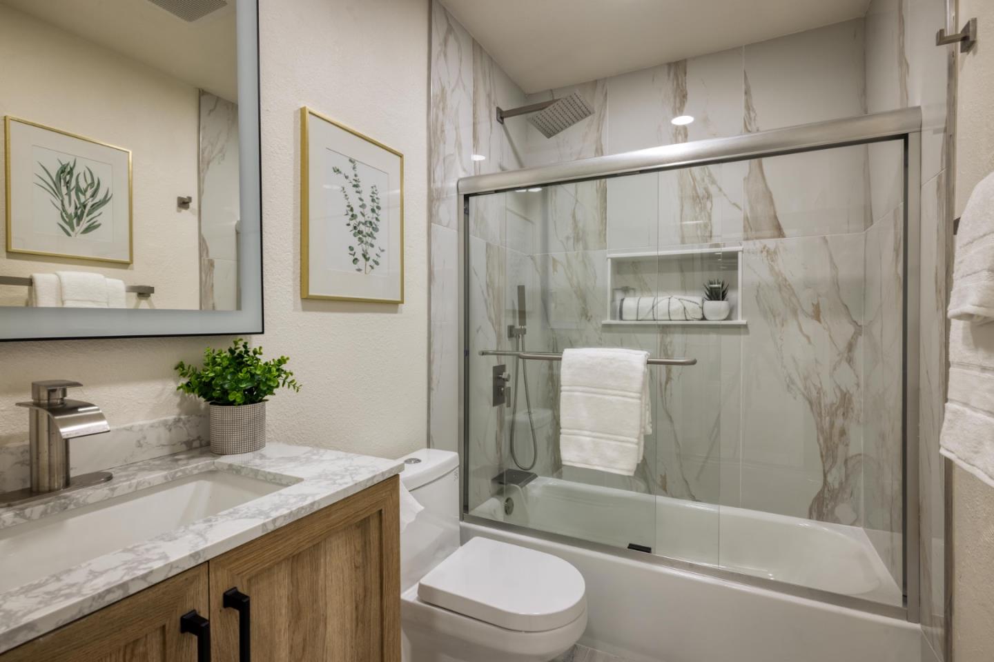 Detail Gallery Image 9 of 24 For 471 Tovar Dr, San Jose,  CA 95123 - 4 Beds | 2 Baths