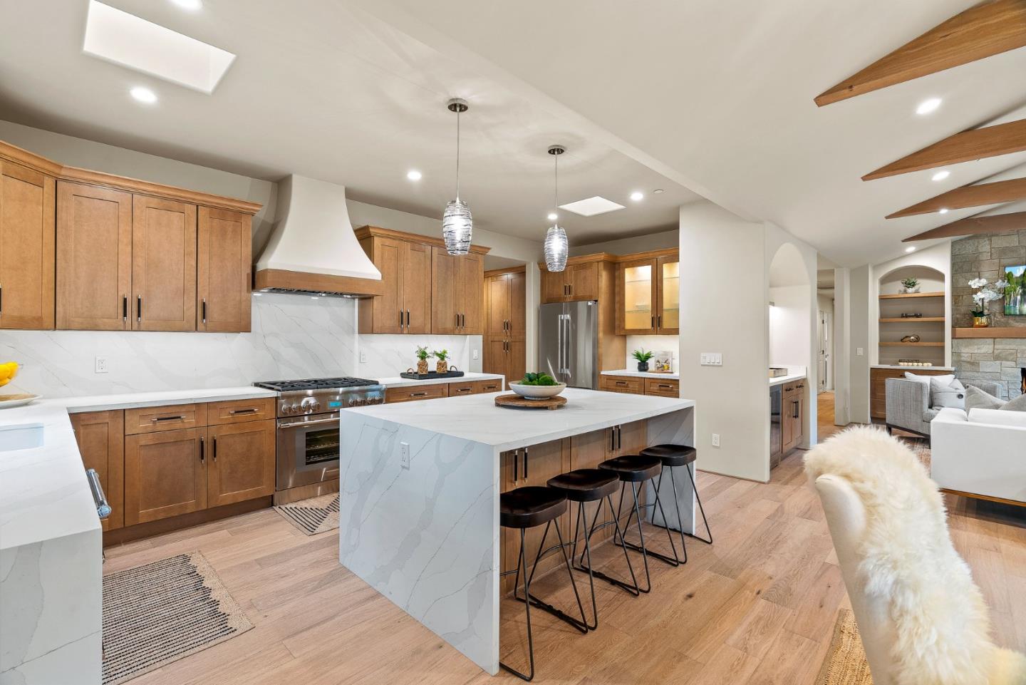 Detail Gallery Image 9 of 34 For 2869 Forest Lodge Rd, Pebble Beach,  CA 93953 - 3 Beds | 3 Baths